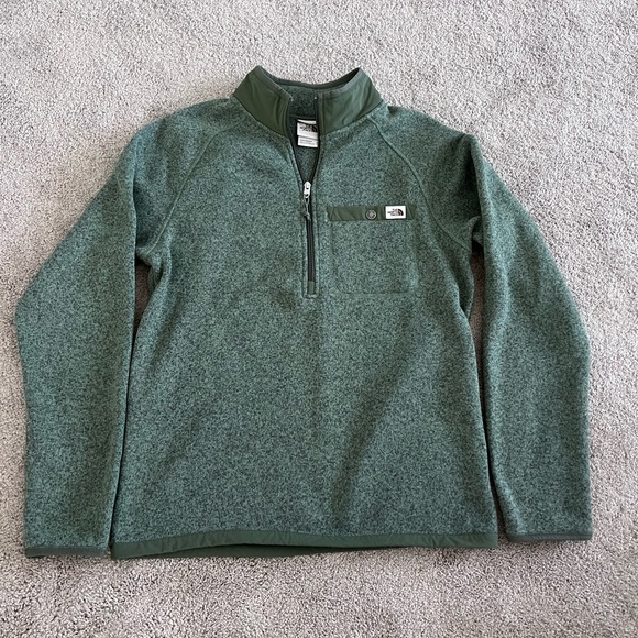 Men’s green 1/4 zip fleece North Face pullover. - Picture 1 of 5